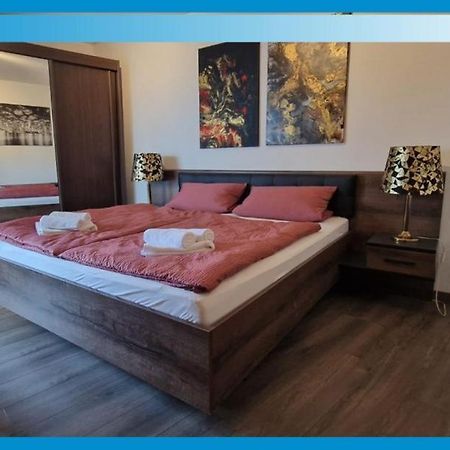Hafenperle Ferienwohnung Am Alten Stadthafen In Oldenburg - Zentrale City Lage Exteriér fotografie